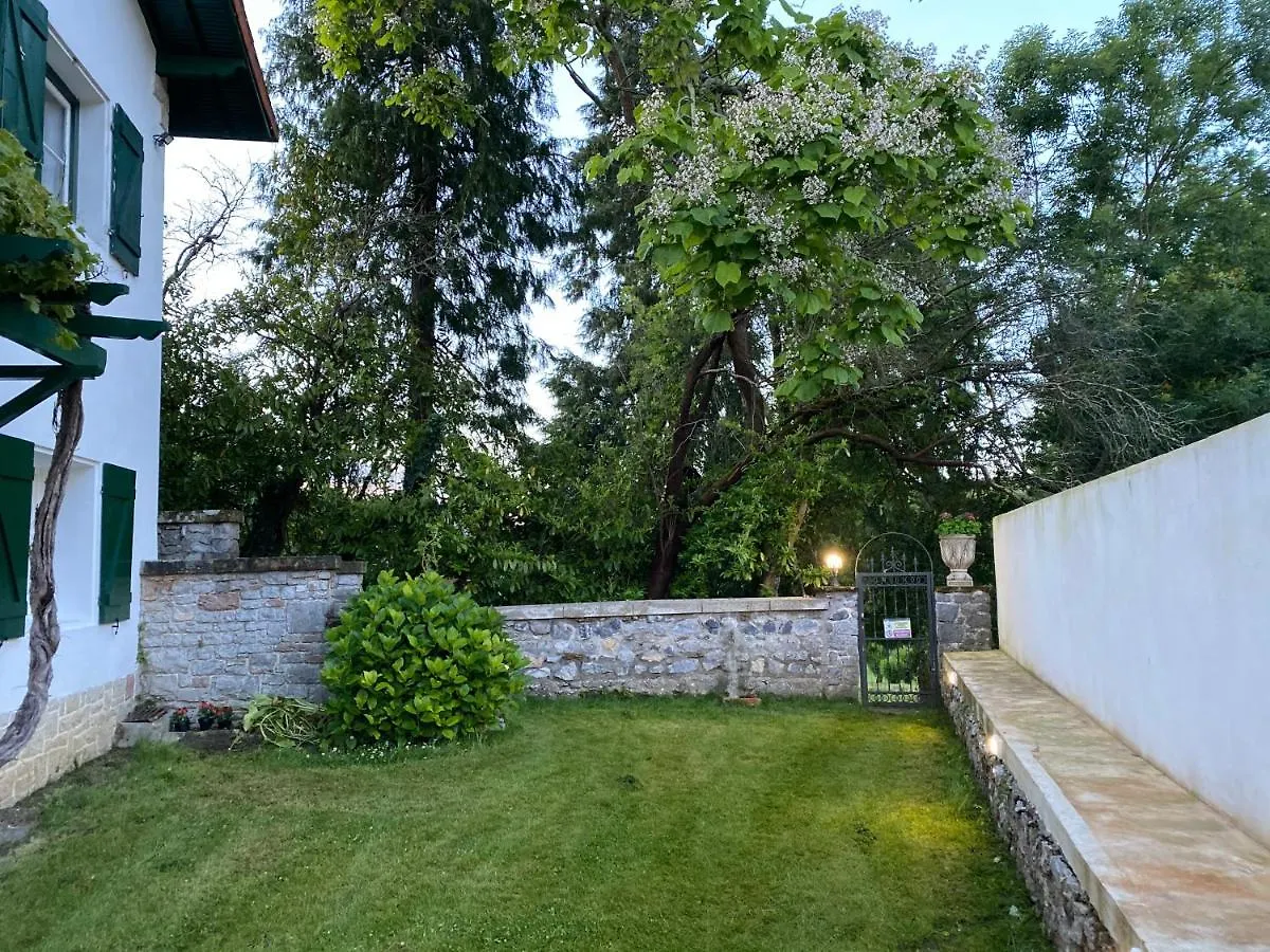 Maison Chic The Basque Bed And Breakfast Busturia